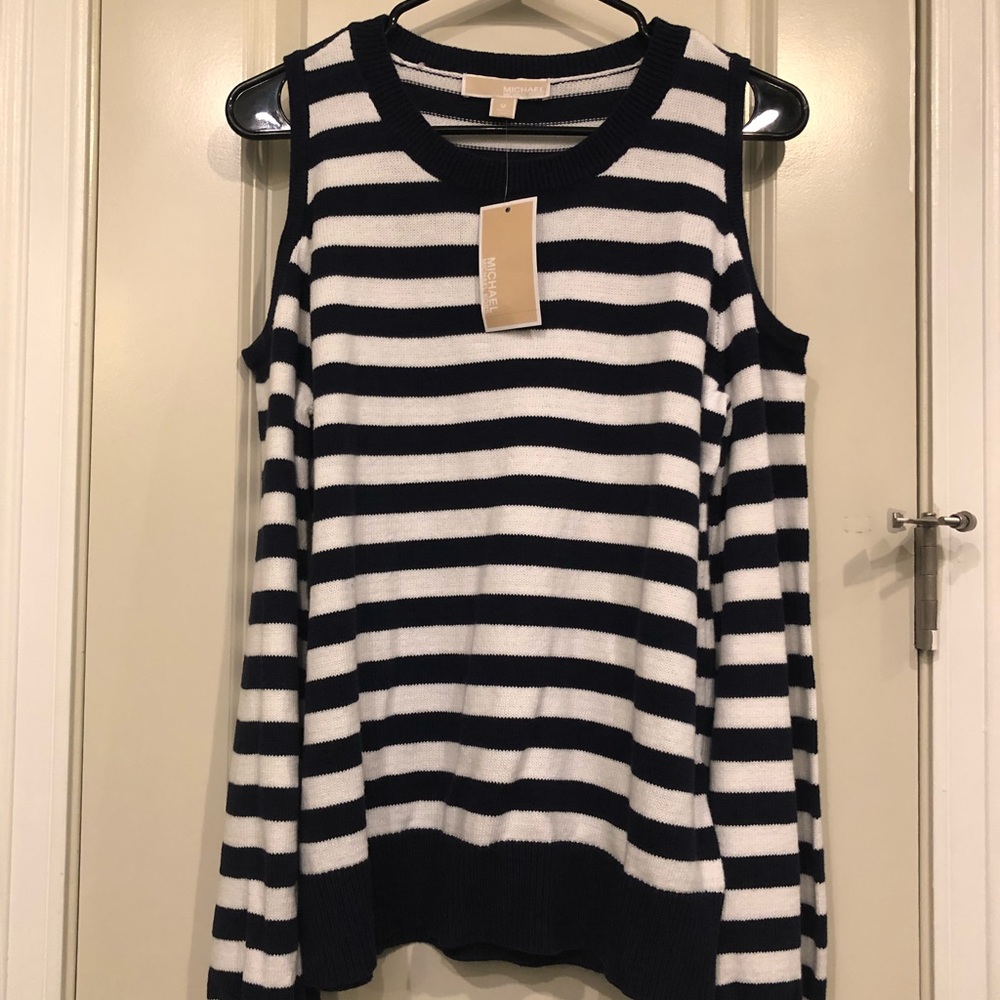 Michael Kors Peekaboo shoulder/bell Sleeve Sweater